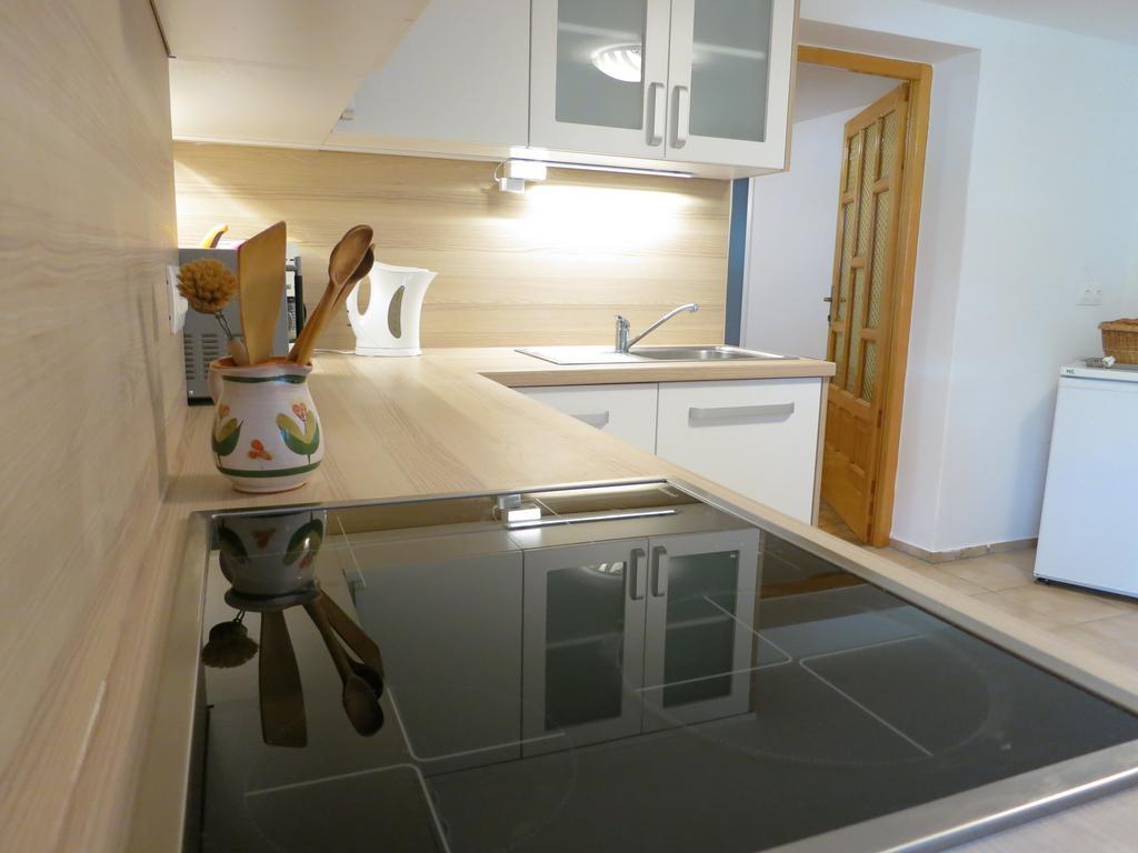 Apartments Villa Agatha Светі Филип-і-Яков Екстер'єр фото