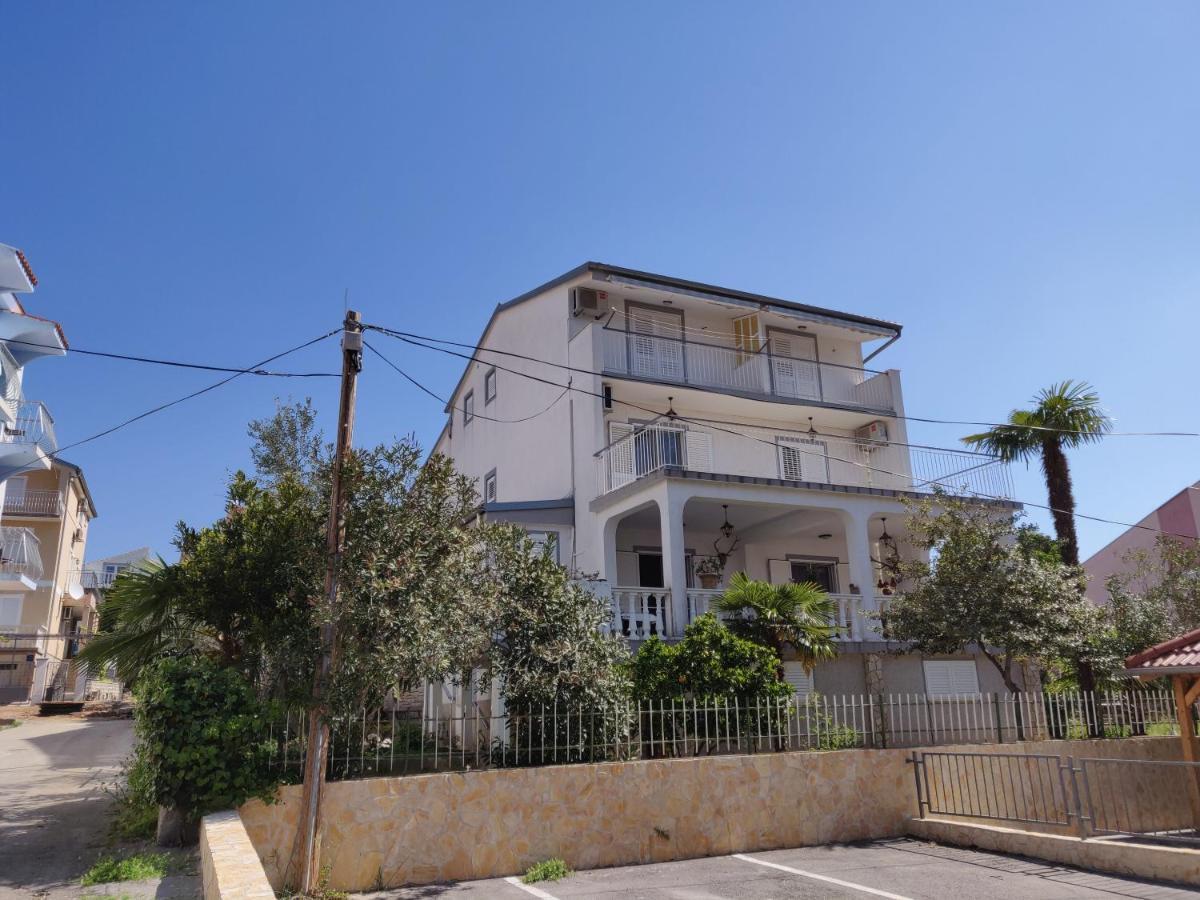 Apartments Villa Agatha Светі Филип-і-Яков Екстер'єр фото